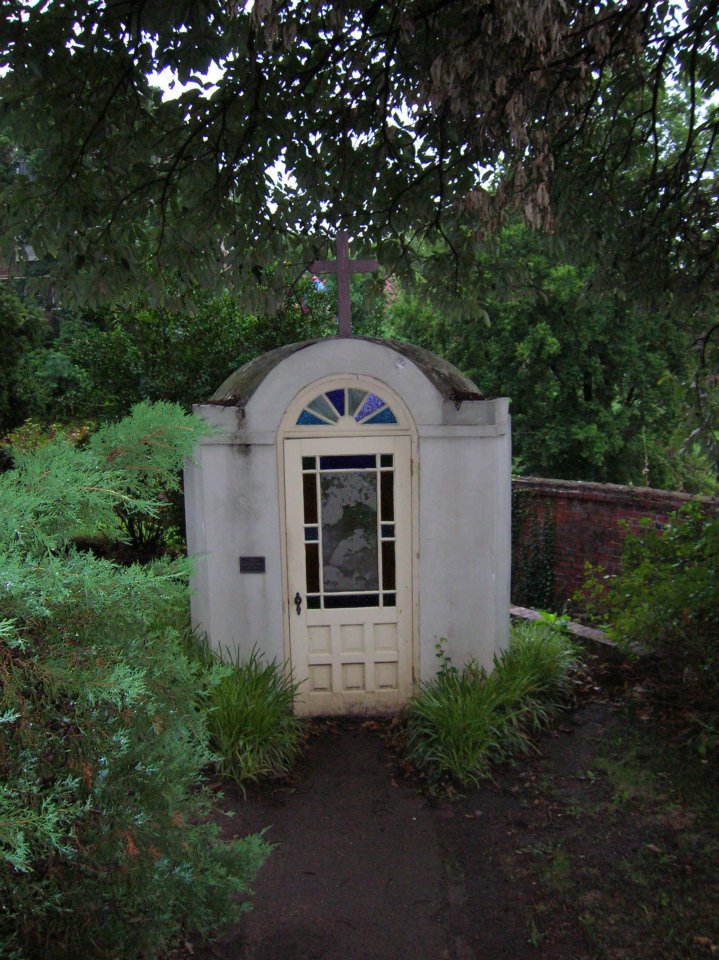 A hermitage cell where a solitary lives and prays
